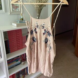 American Eagle | Floral Embroidered Tank Top